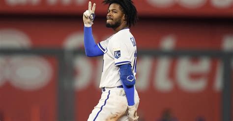 Dairon Blanco has 4 hits and 3 RBIs to help Royals outscore Tigers 11-10